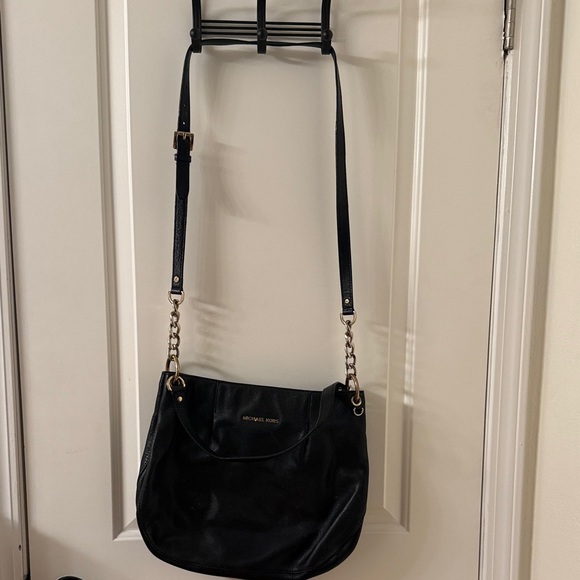 Michael Kors Handbags - Michael Kors Black Leather Shoulder Bag
